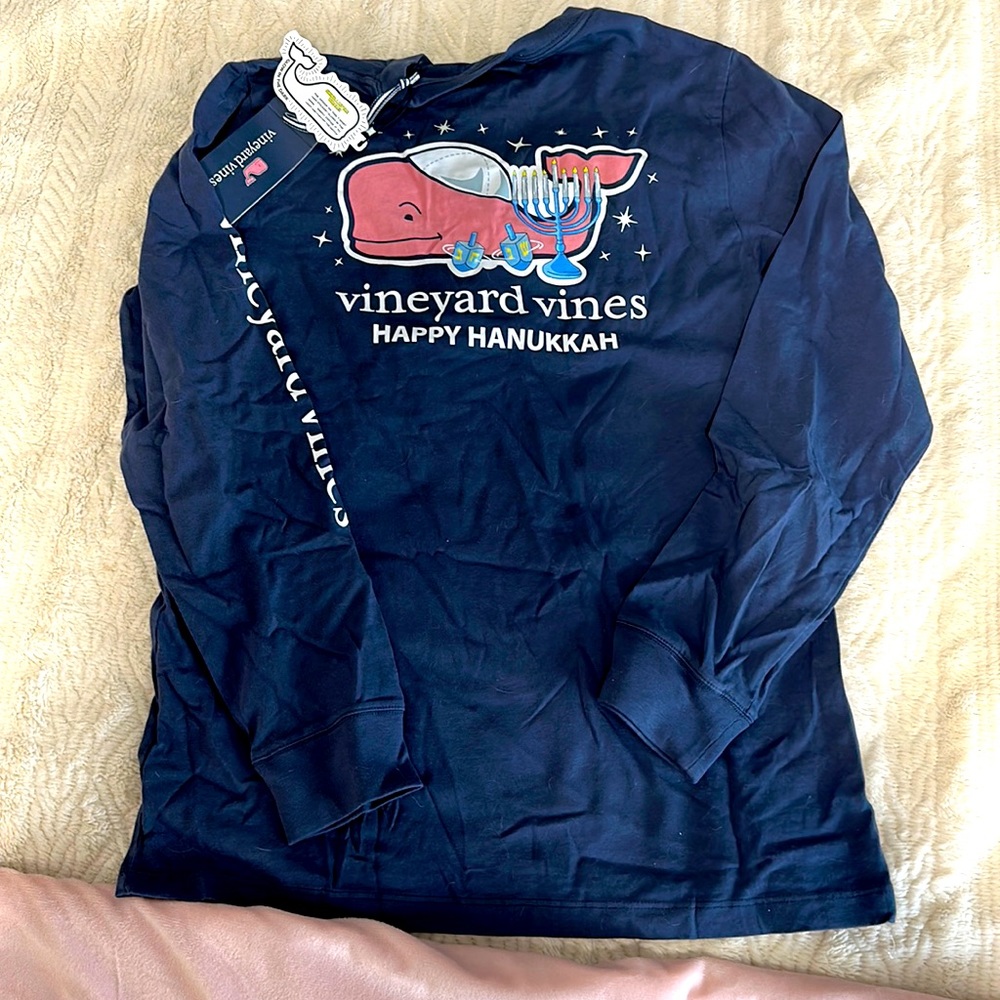 NWT: VINEYARD VINES Boys Large Happy Hanukkah Long Sleeve